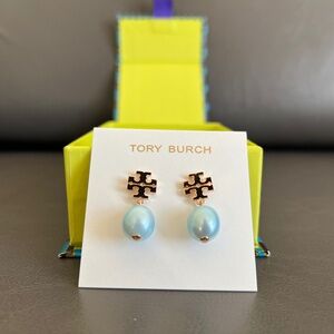 TORY BURCH KIRA PEARL DROP EARRING